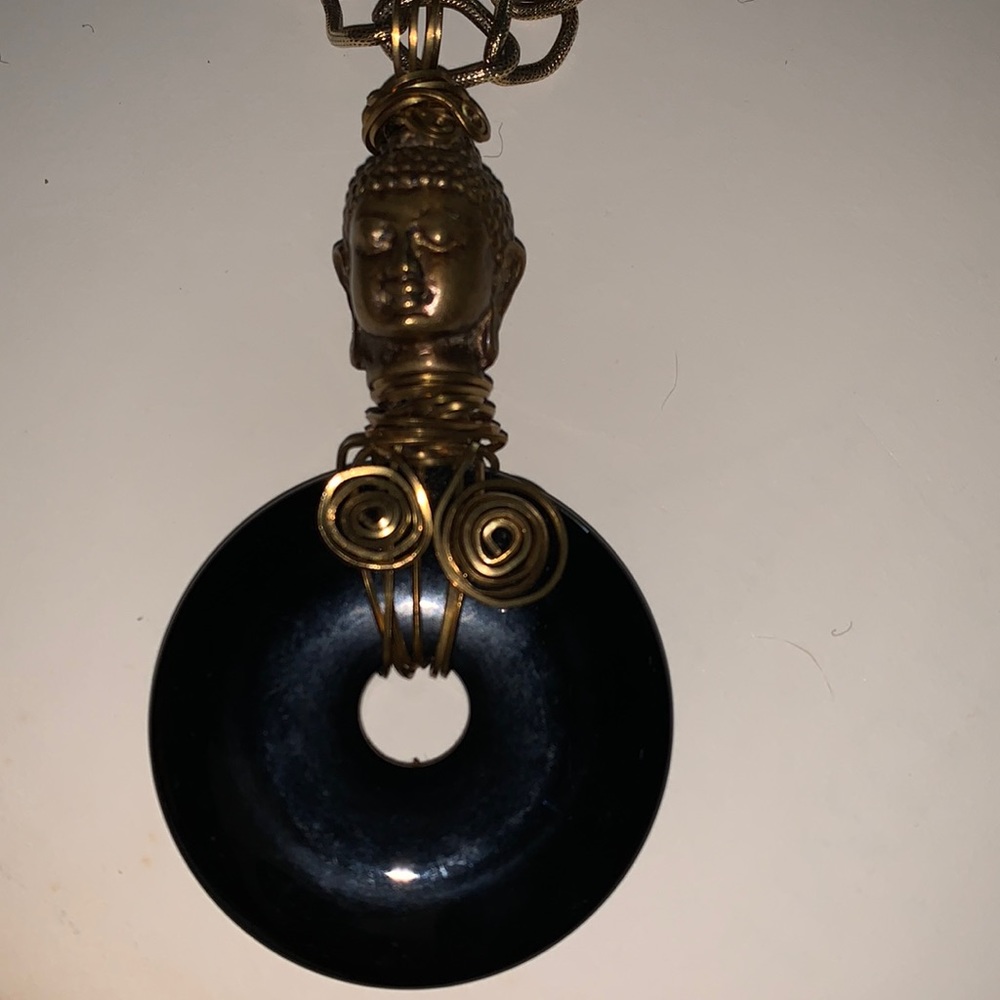 Egyptian necklace so unique.